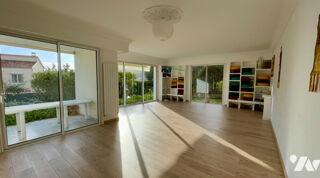  Maison � vendre 8 pi�ces 235 m�