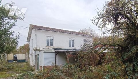   � vendre Souppes-sur-Loing maison � r�nover de 4 pi�ces et +  avec terrain de 1461 m�, d�pendances. Maison - 4 pi�ce(s) - 70 m�