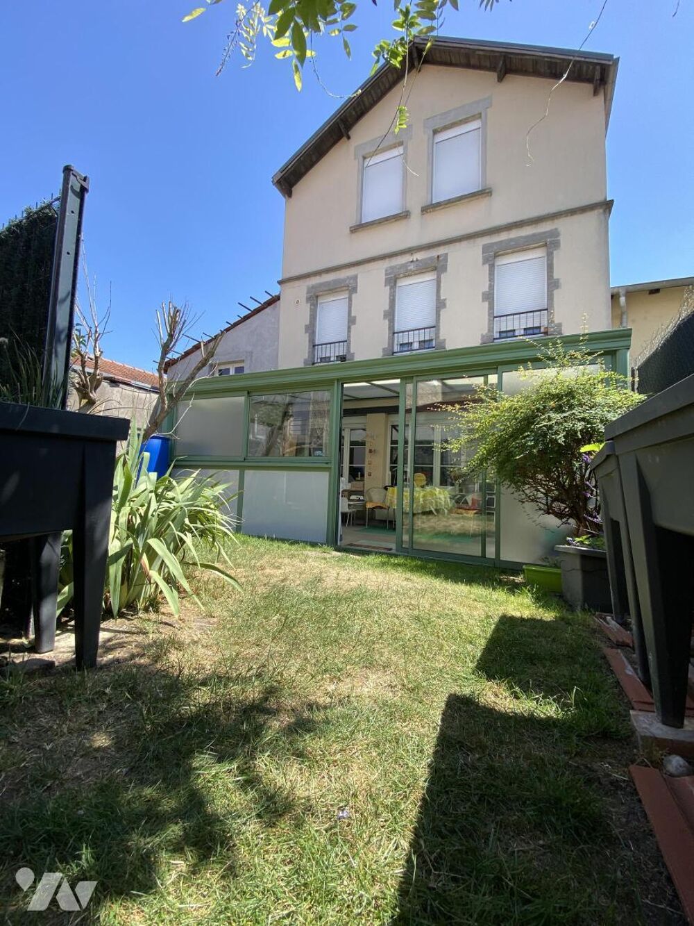 Appartement F4 en rez-de-jardin