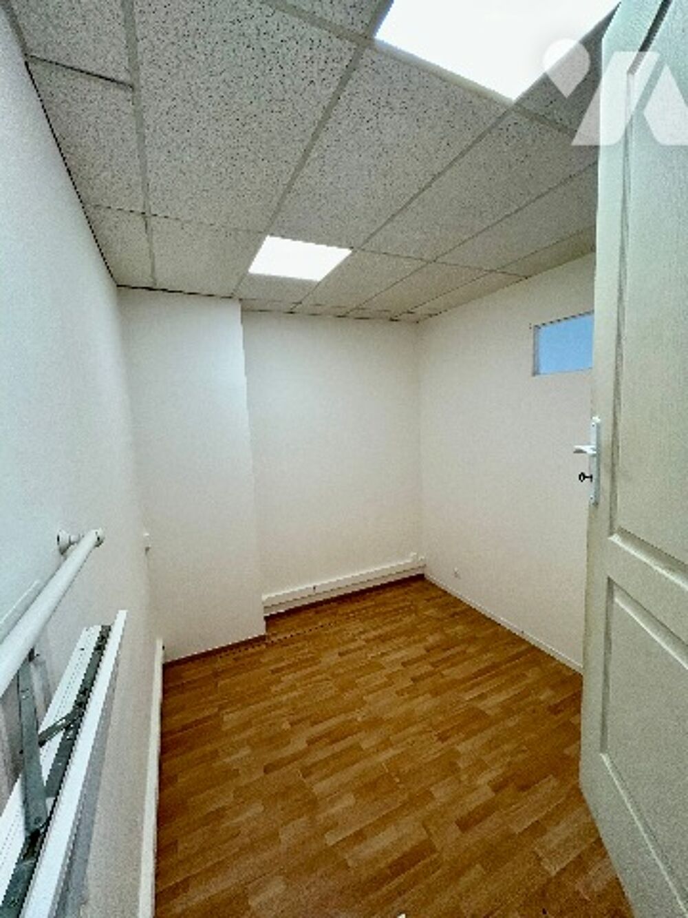 Vente Appartement APPARTEMENT EN VENTE AUX ENCHERES - SECTEUR EUROPOLE 12 rue Aimé Berey - 38000 GRENOBLE T4 Grenoble