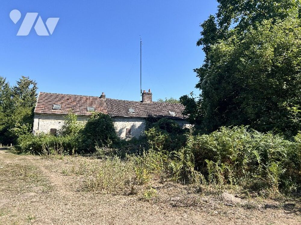 Vente Maison maison forestière : cuisine, salon, salle à manger, 2 salles de bains, WC, 4 chambres, bureau. Morienval