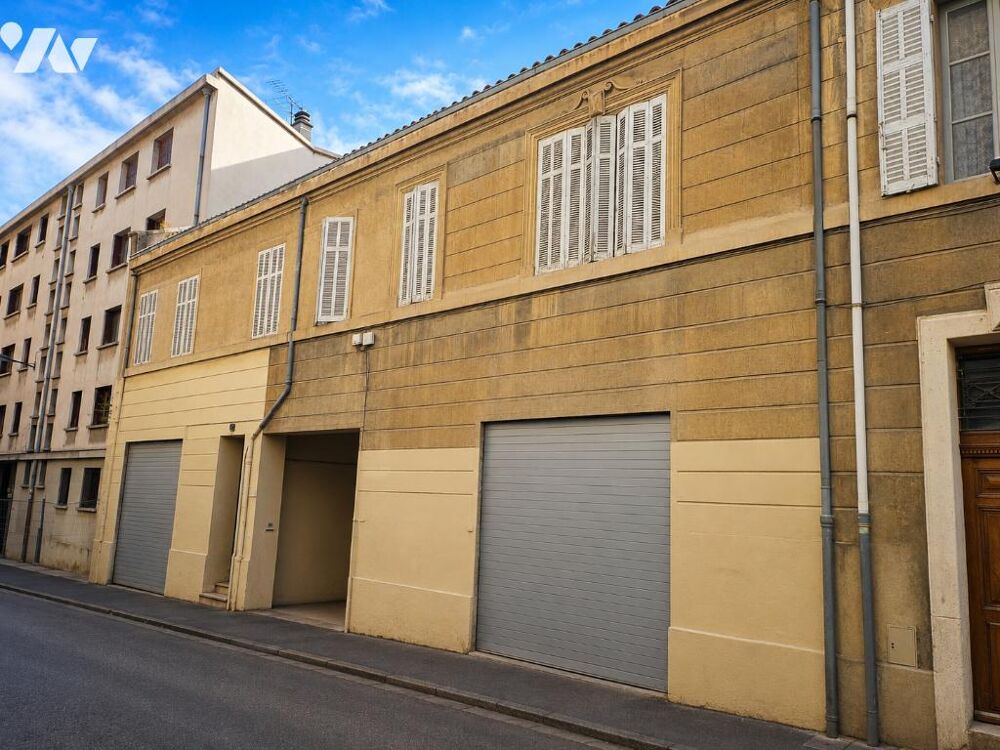 Vente Immeuble MARSEILLE (13005) 72-74, Rue de la Loubières, 2 bâtiments de 6 appartements, 3 locaux et 27 garages Marseille 5