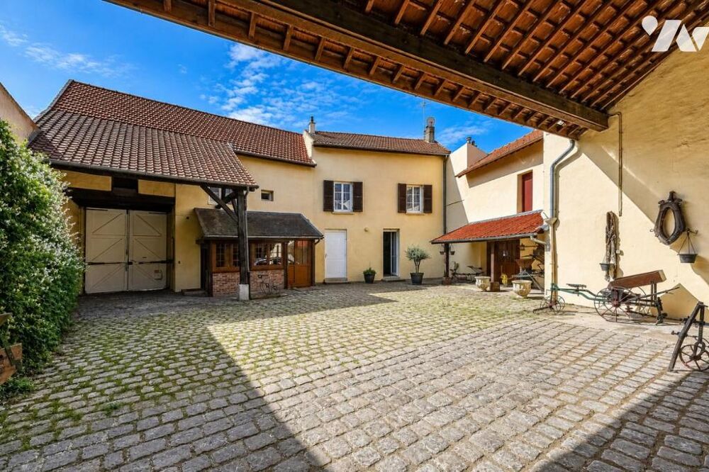 Corps de ferme - Terrain 928m2 - Centre Ville - Maison + dpdces - Division/construction possibles