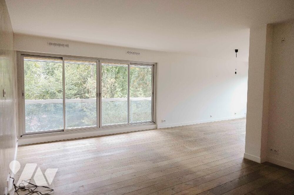Vente Appartement Au 2ème étage d'une résidence de standing en lisière de forêt, appartement entièrement rénové. Ville-d'avray