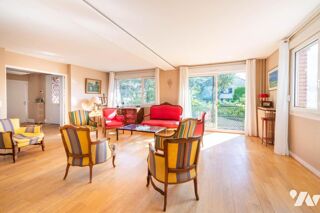  Maison à vendre 10 pièces 266 m²