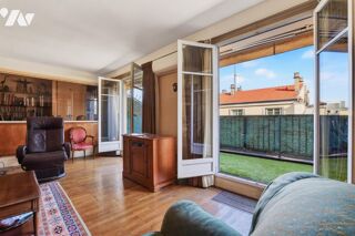 Vente Appartement Saint-Mandé, 4 pièces de 80 m², terrasse 19 m², dernier étage, lumineux, métro 1, travaux à prévoir. Saint-mandé