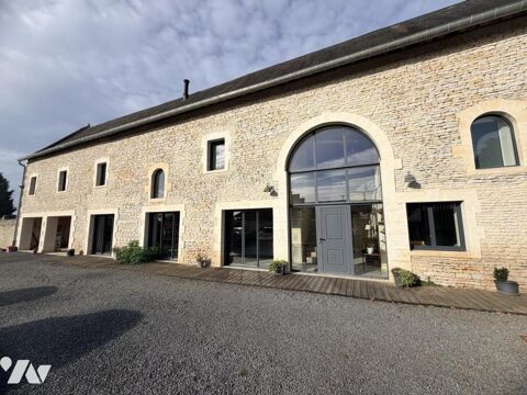   Maison en pierres Maison - 8 pièce(s) - 229 m²