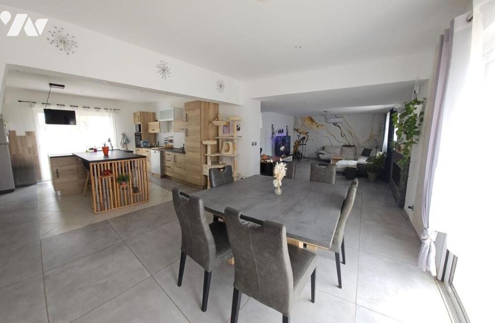Vente Maison MAISON DE PLAIN PIED T4 d'environ 138m² Lézignan-la-cèbe