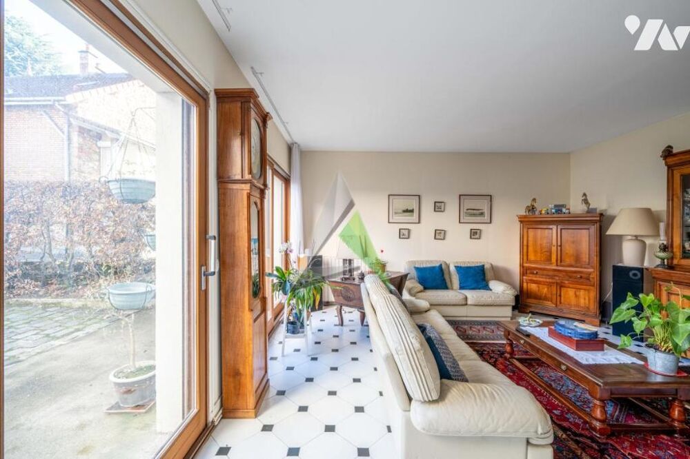 Vente Maison Clamart - Maison de ville avec jardin et 3 chambres (120 m2 environ) Clamart