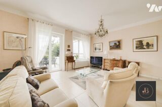  Maison � vendre 11 pi�ces 325 m�