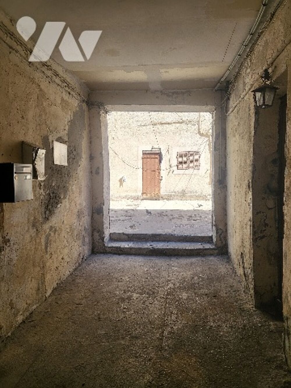 Vente Appartement VENTE EN IMMO INTERACTIF TYPE 2 EN BON  ETAT 36 RUE ORANGE  LOUE 500 EUROS PAR MOIS Marseille 3