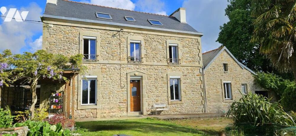 Corps de ferme - Ancienne ferme Auberge avec 4106m² de terrain