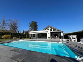  Maison  vendre 6 pices 340 m