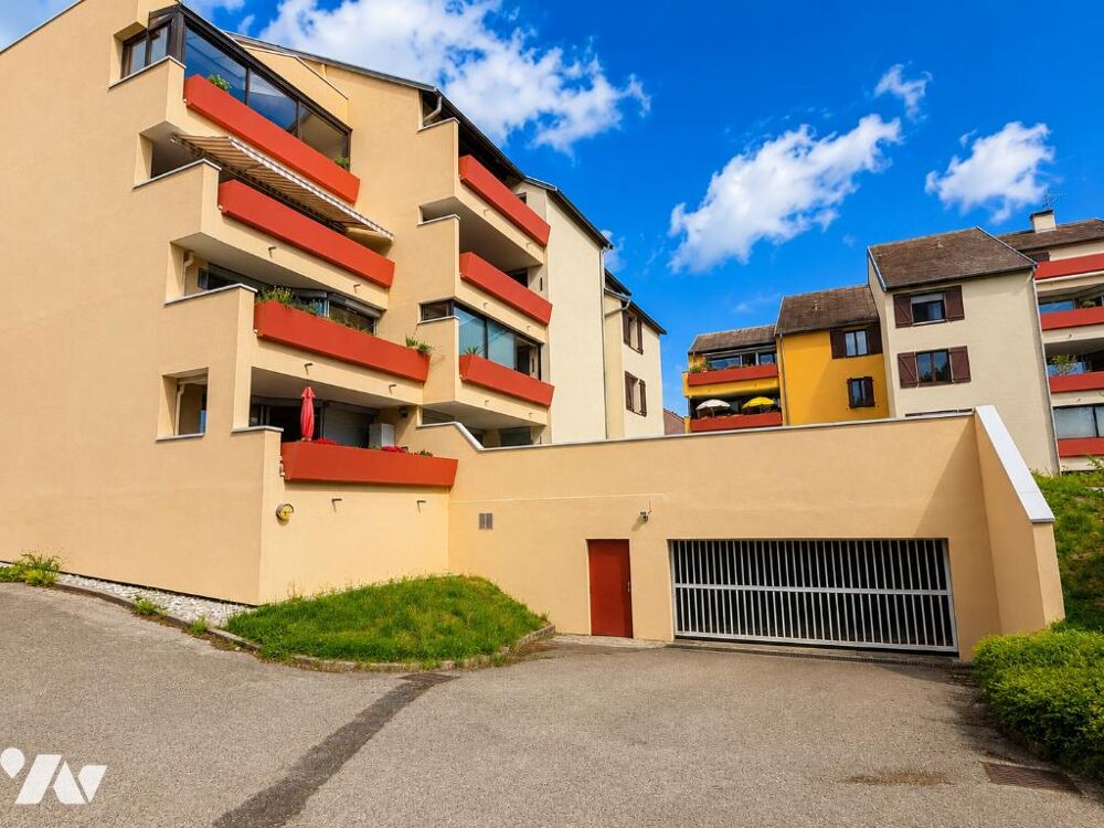 BELLEY  T4 DE 85 M² AVEC TERRASSE, GARAGE ET CAVE