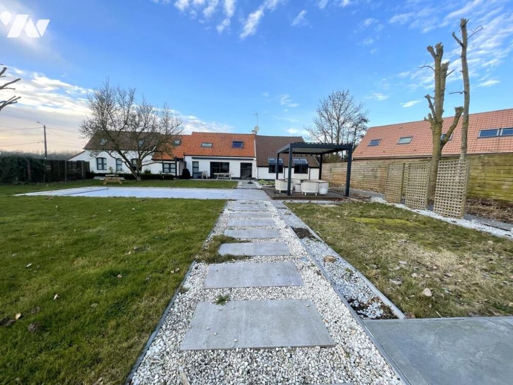 Vente Maison Maison de campagne avec piscine Tilloy-lez-marchiennes