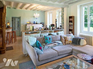  Maison  vendre 8 pices 268 m