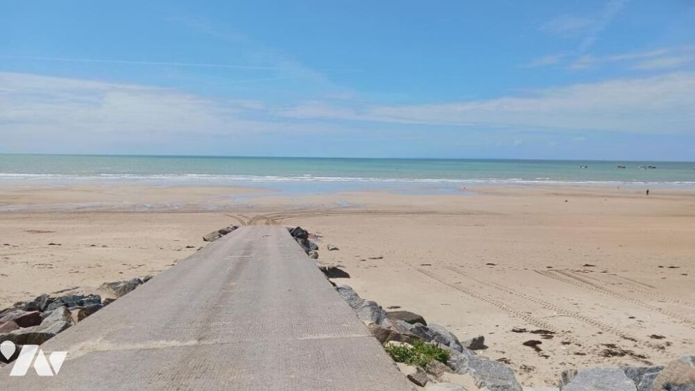 Maison à 150 mètres d'un belle plage de sable blanc et à 800 mètres des commerces et restaurants