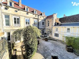  Maison  vendre 11 pices 440 m