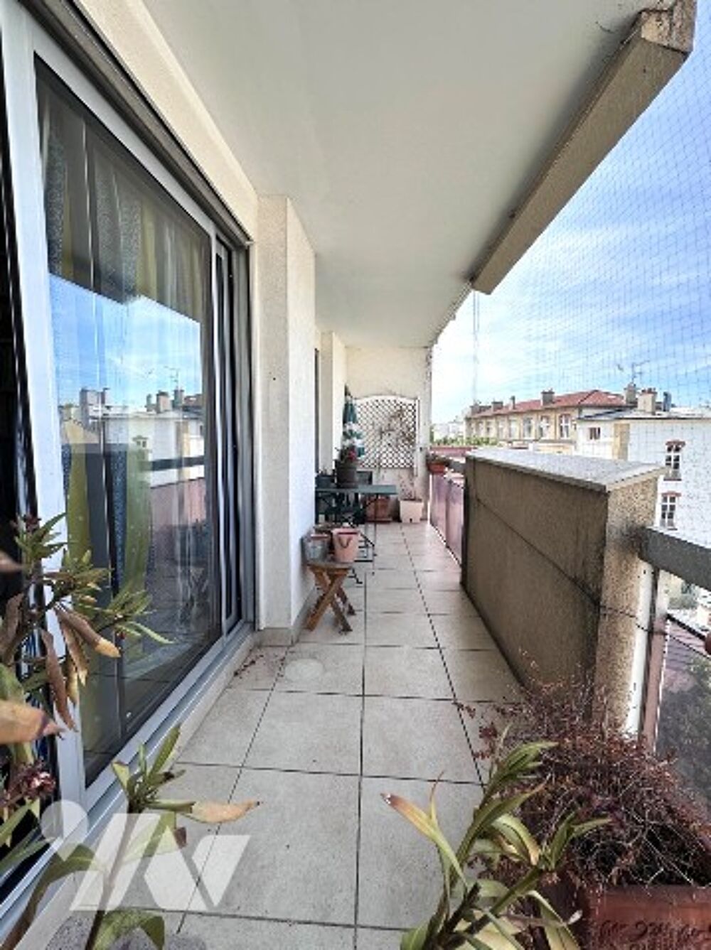 Appartement 2 pièces 52 m² · à Paris 14 · 52 m² · 450 000 €