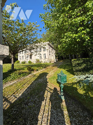  Maison à vendre 15 + pièces 450 m²
