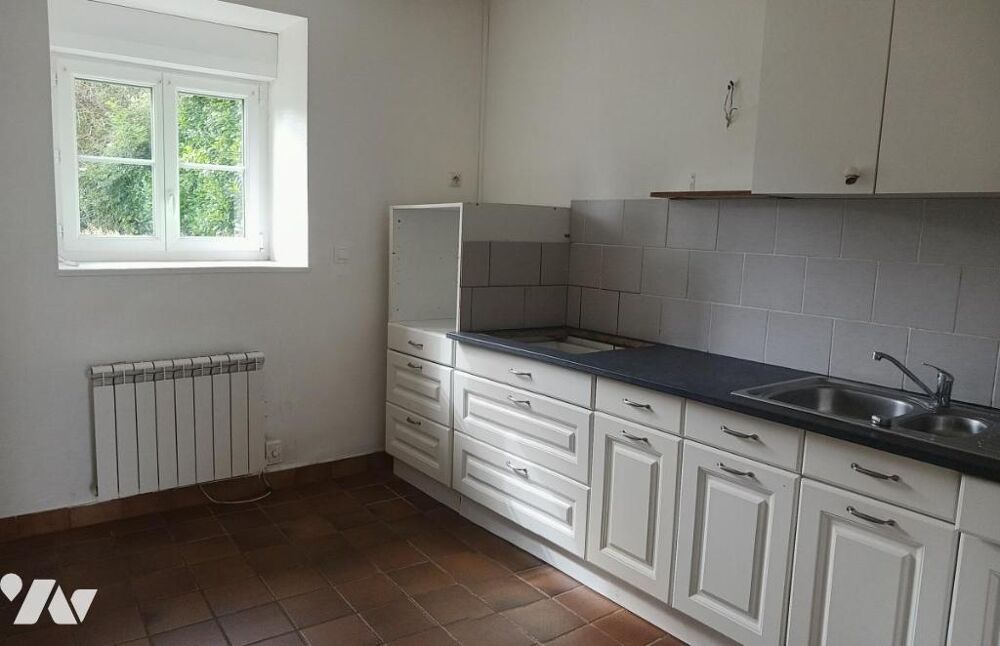 Vente Maison Maison en pierre de plain-pied sur 1.450 m² de terrain Sottevast