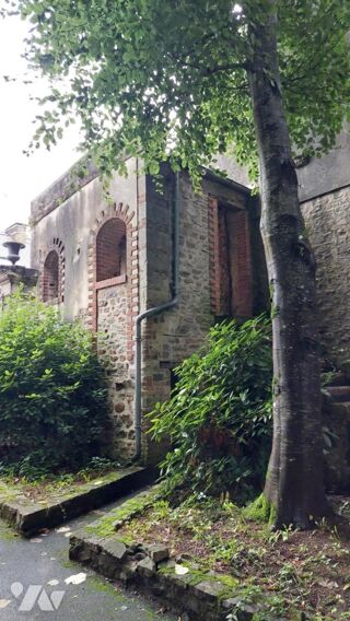  Maison � vendre 15 + pi�ces 430 m�