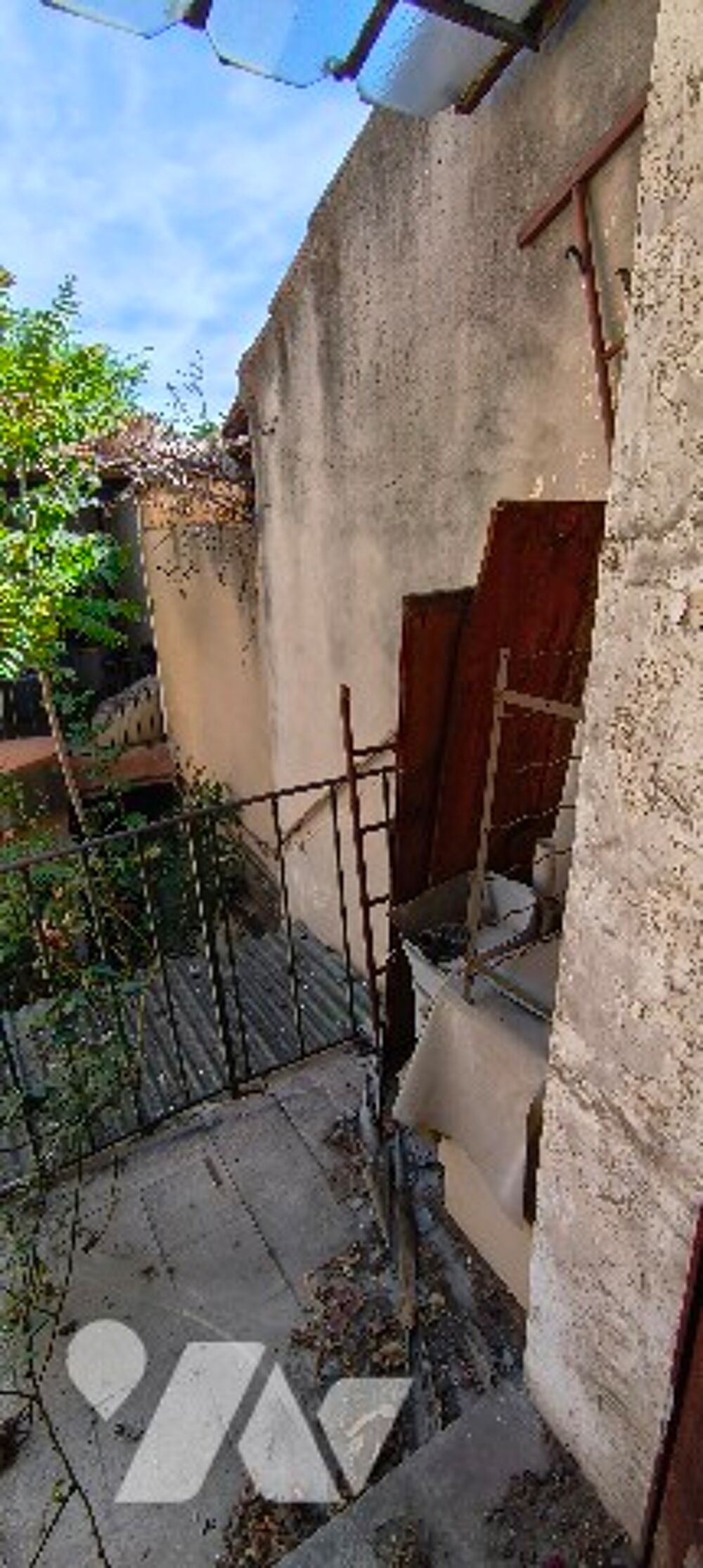 MARSEILLE (13003), QUARTIER BELLE DE MAI MAISON A RENOVER