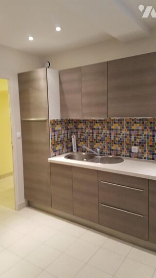  Maison à louer 3 pièces 96 m²