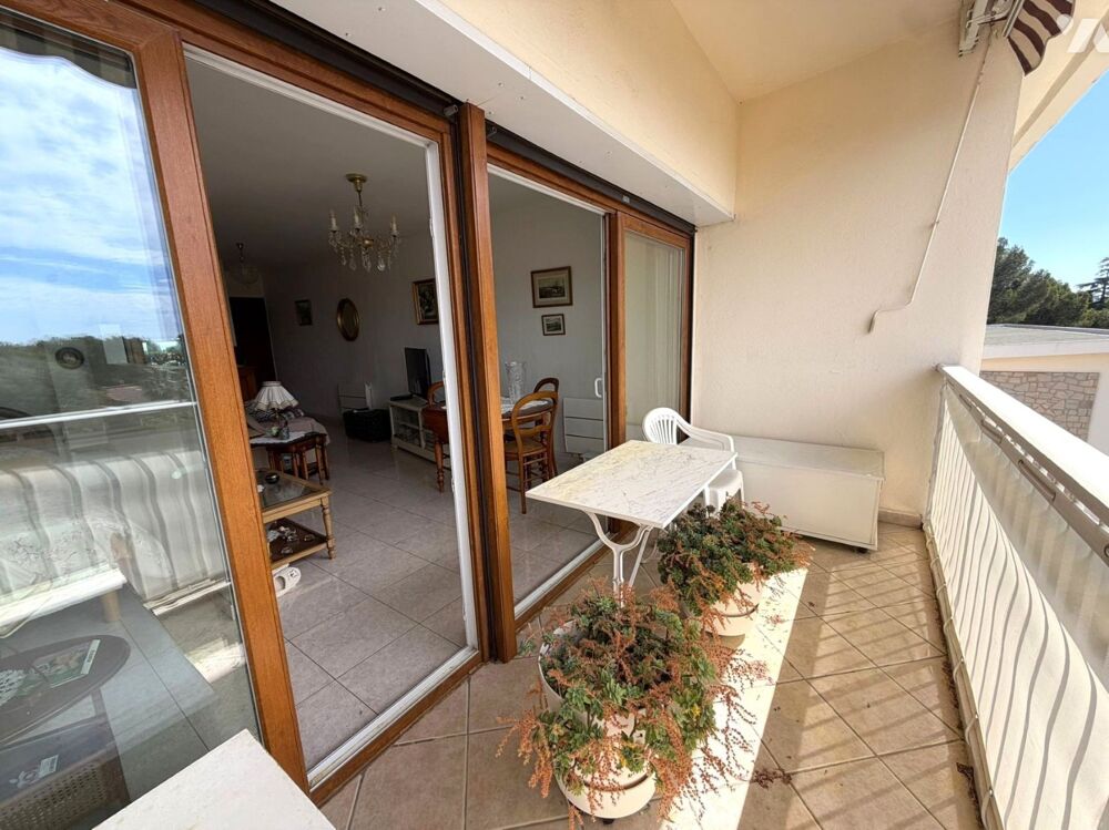 Vente Appartement PEYMIAN - Studio avec terrasse d'environ 35 m² – Dernier étage – Vue mer et calanques Ciotat