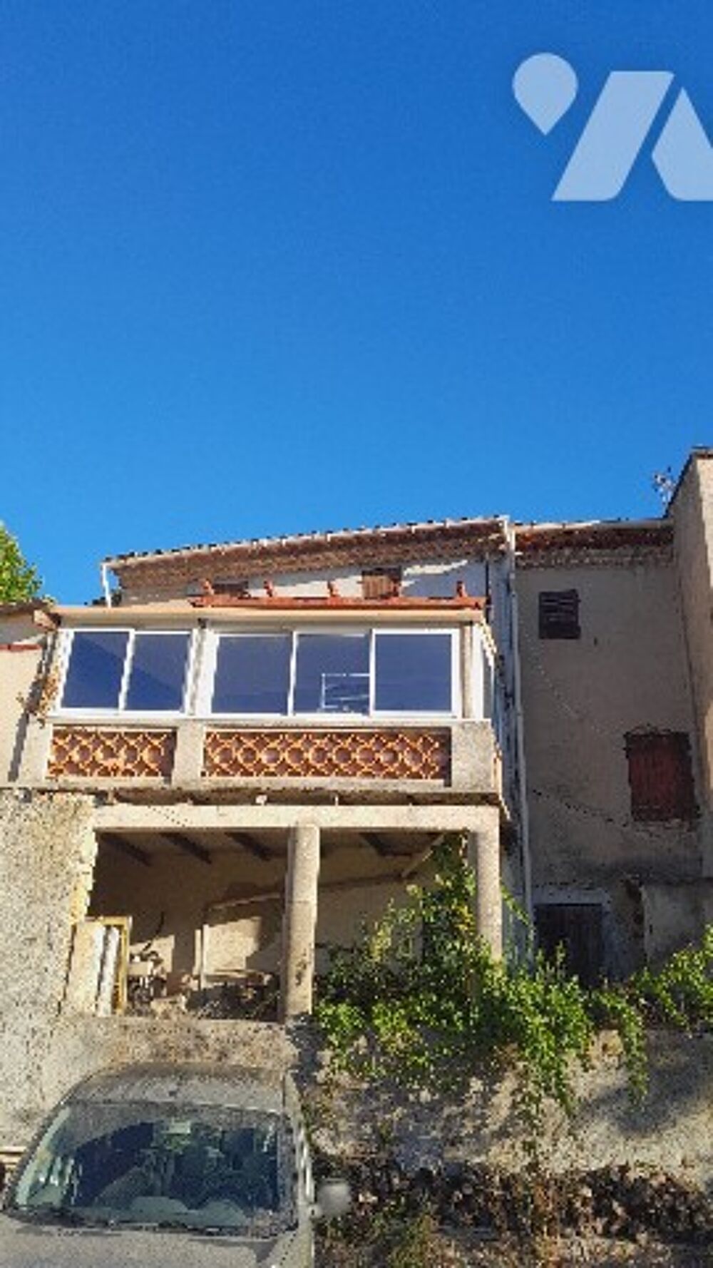 Vente Maison Maison village de 110 m² à fort potentiel, avec garage, véranda, dans hameau des Michels. Peynier