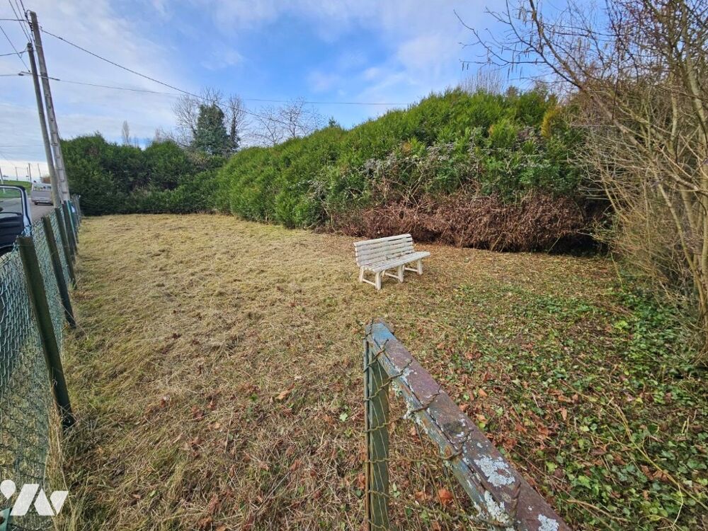 Vente Terrain 25 mn de la gare au calme petit hameau de Blennes 77 beau terrain plat de 319 m et 27 m de faade. Blennes