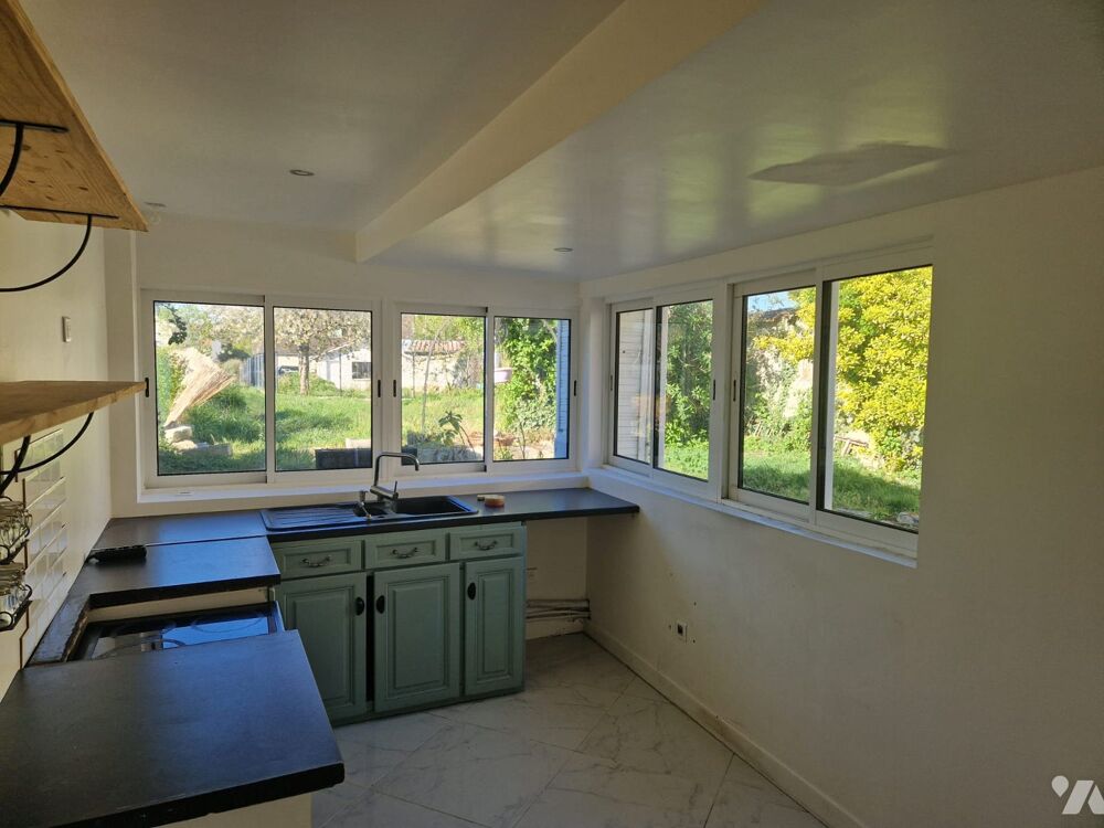 Vente Maison Maison rénovée 143 m² à Bonnelles, 4 chambres, jardin, charme et confort moderne. Bonnelles