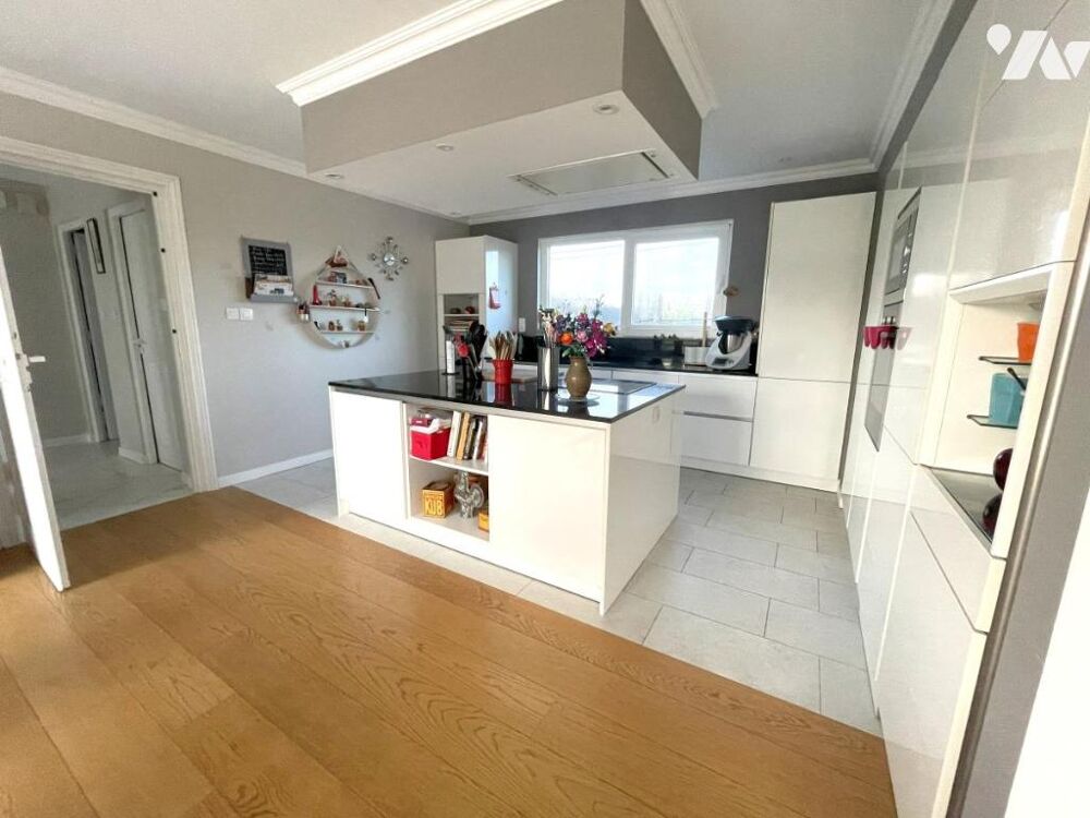 Vente Maison Maison de campagne avec piscine Tilloy-lez-marchiennes
