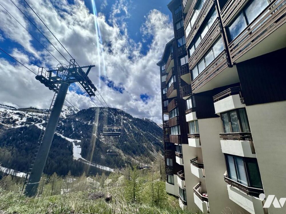 ISOLA 2000 - APPARTEMENT DE 30M² AVEC VU SUR LES MONTAGNES