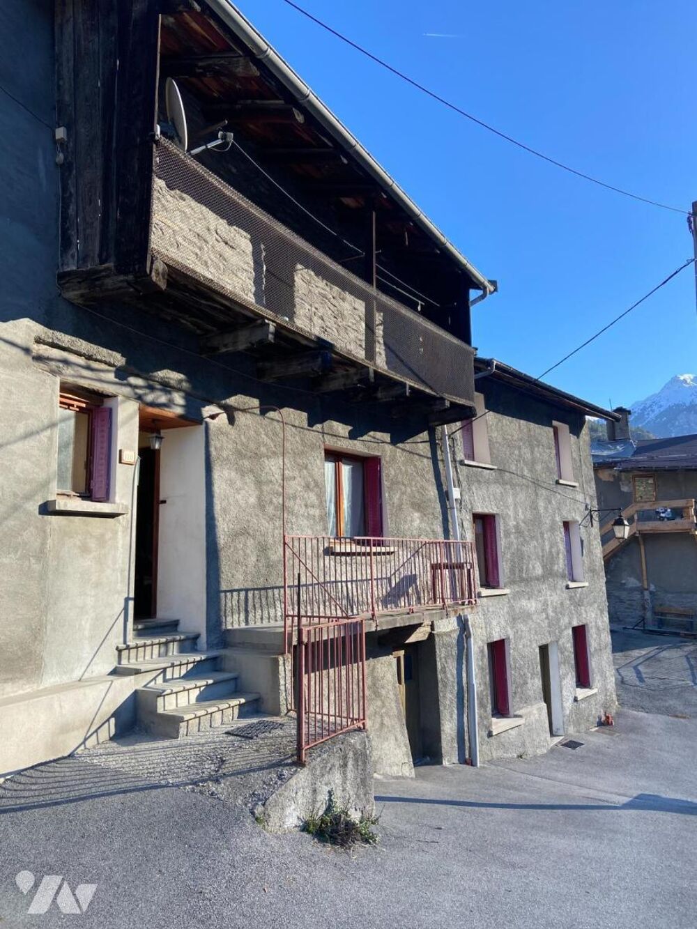 Maison 6 pièces 143 m² · à Saint-André · 143 m² · 183 000 €