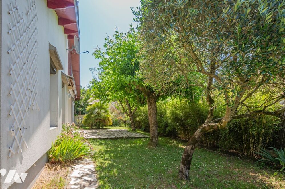 Vente Maison Maison de 126,70 m� habitables environ sur terrain de 489 m� Saint-m�dard-en-jalles