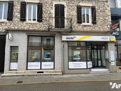 Local &agrave; usage de bureaux 250000 01100 Oyonnax