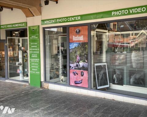 LOCAL COMMERCIAL CENTRE VILLE ST  JEAN DE MAURIENNE 198600 73300 Saint-jean-de-maurienne