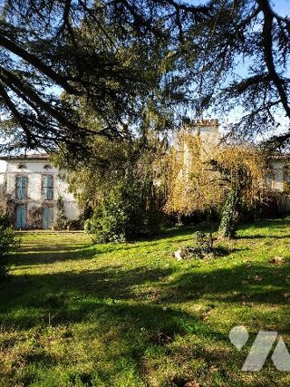  Maison � vendre 15 + pi�ces 372 m�