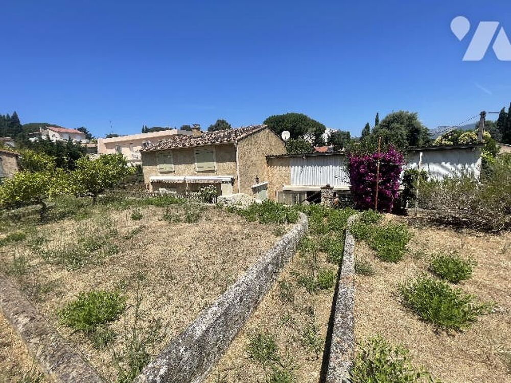 VILLA 5 PIECES + ATELIER 124M²