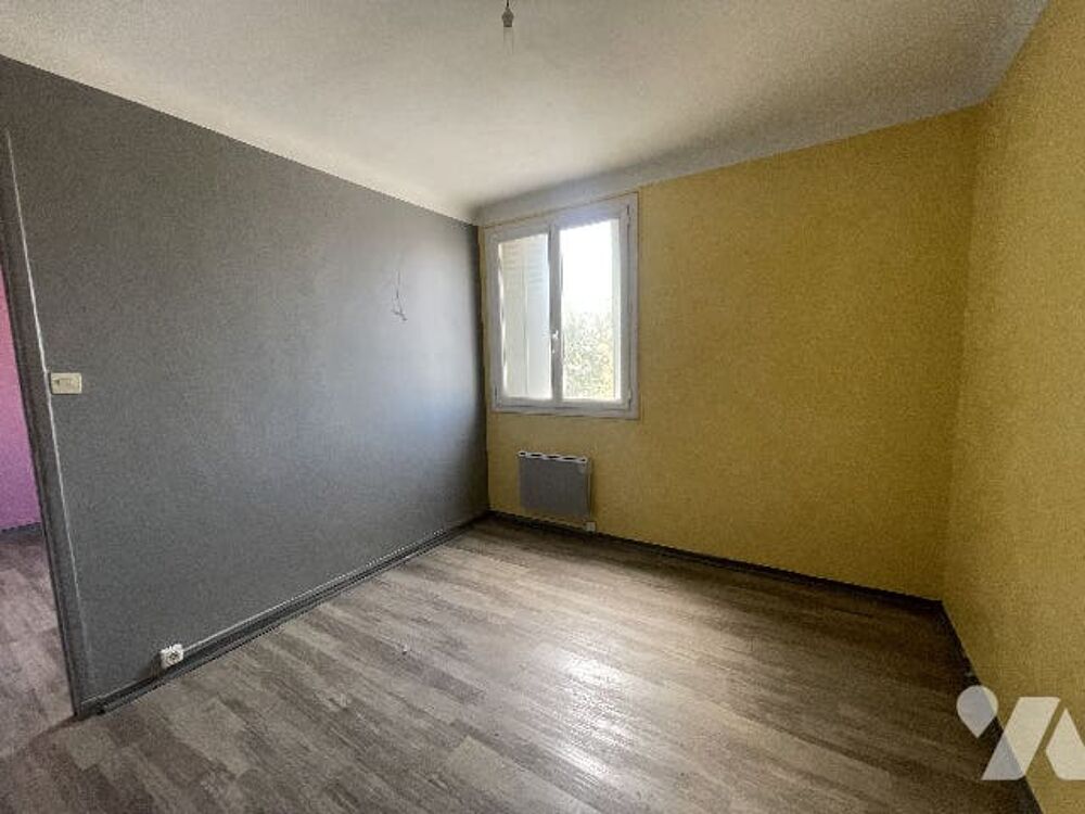 Vente Appartement APPARTEMENT 4 PIECES+BALCON ET CAVE Marseille 10