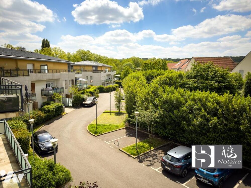 Appartement T2 avec grande Terrasse é parking double