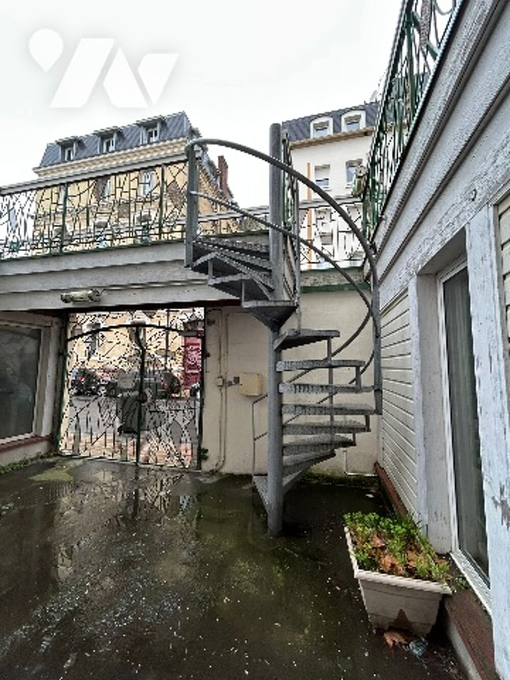 Vente Immeuble Centre ville Immeuble 264m² libre d'occupation type hôtel particulier ancienne résidence étudiante Havre