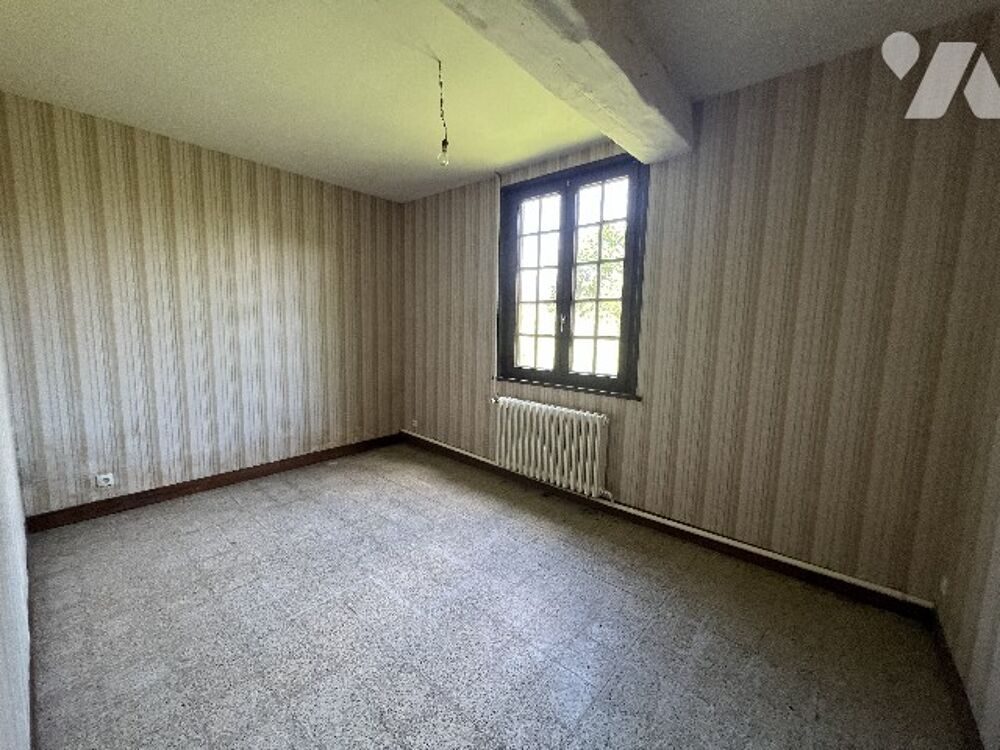 Vente Maison VNI : LE COUDRAY-ST-GERMER : maison forestière  de 4 pièces. Dépendance. Jardin de 3.093 m2 Coudray-saint-germer