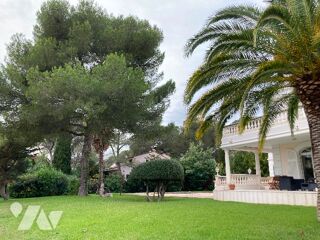  Maison � vendre 10 pi�ces 262 m�