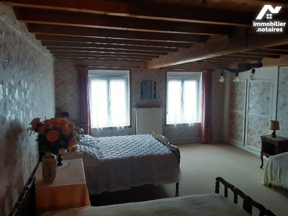 Ancien moulin avec une superficie habitable d'environ 230m²
