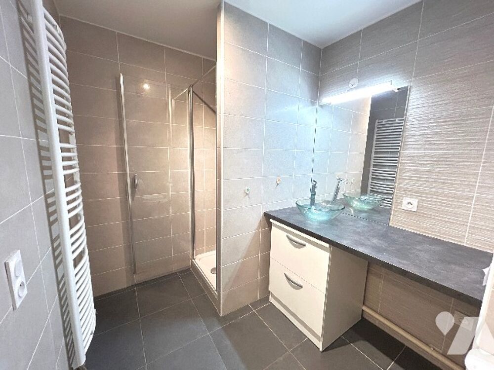 Vente Appartement Résidence de 2016, rez-de-chaussée, appartement de 2P avec terrasse et jardin, 46,14 m².  Bon état. Perreux-sur-marne