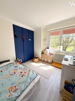  Maison à vendre 5 pièces 196 m²
