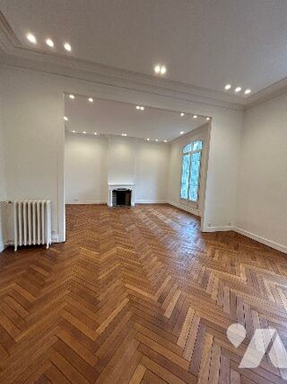  Appartement � vendre 5 pi�ces 152 m�