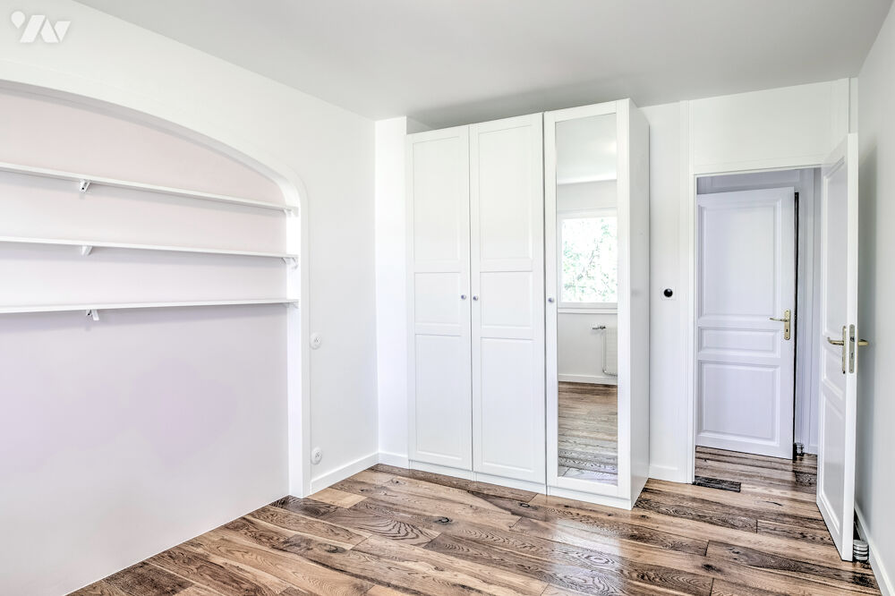 ST-JULIEN-EN-GVS  « Le Chêne Vert »  Apt familial 4 pièces avec garage, cave et grand balcon
